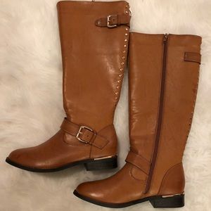 Steve Madden Boots: NEVER WORN